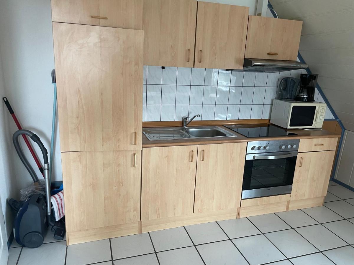 Familie Decker-Behrends Apartment Upleward Екстериор снимка