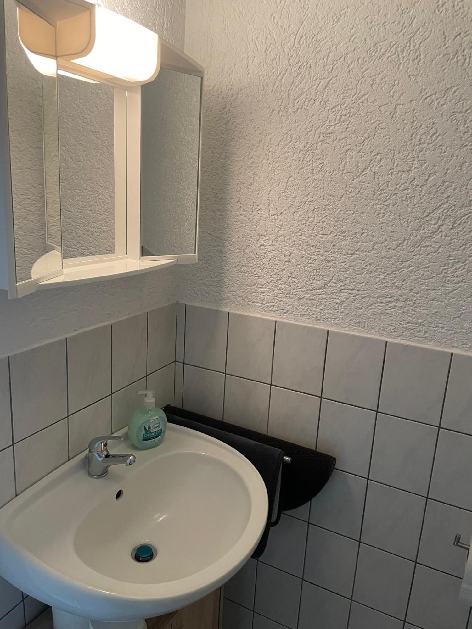 Familie Decker-Behrends Apartment Upleward Стая снимка